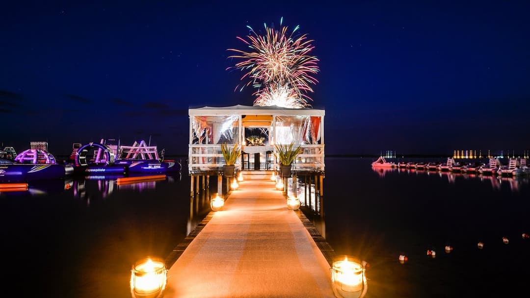 vue du coin VIP lors d'un feu d'artifice